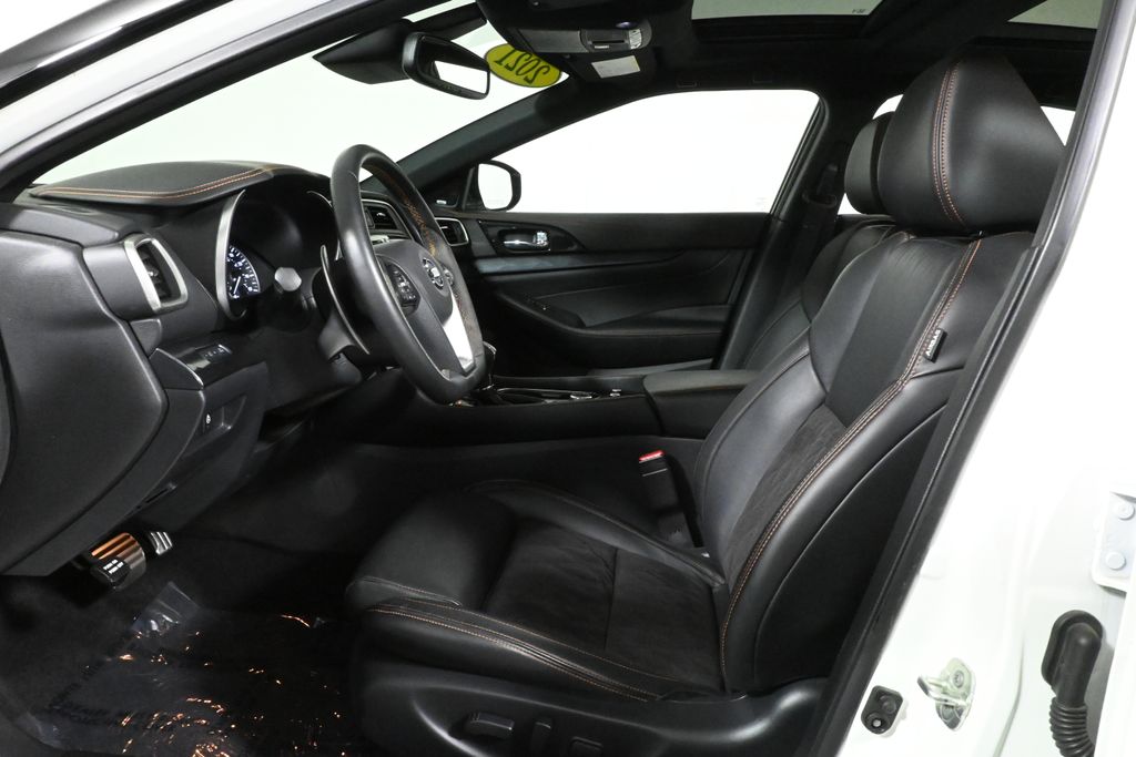 2021 Nissan Maxima SR 3