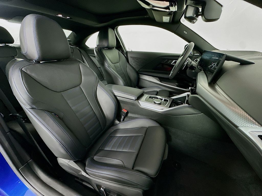 Thumbnail: 2025 BMW 2 Series - 29