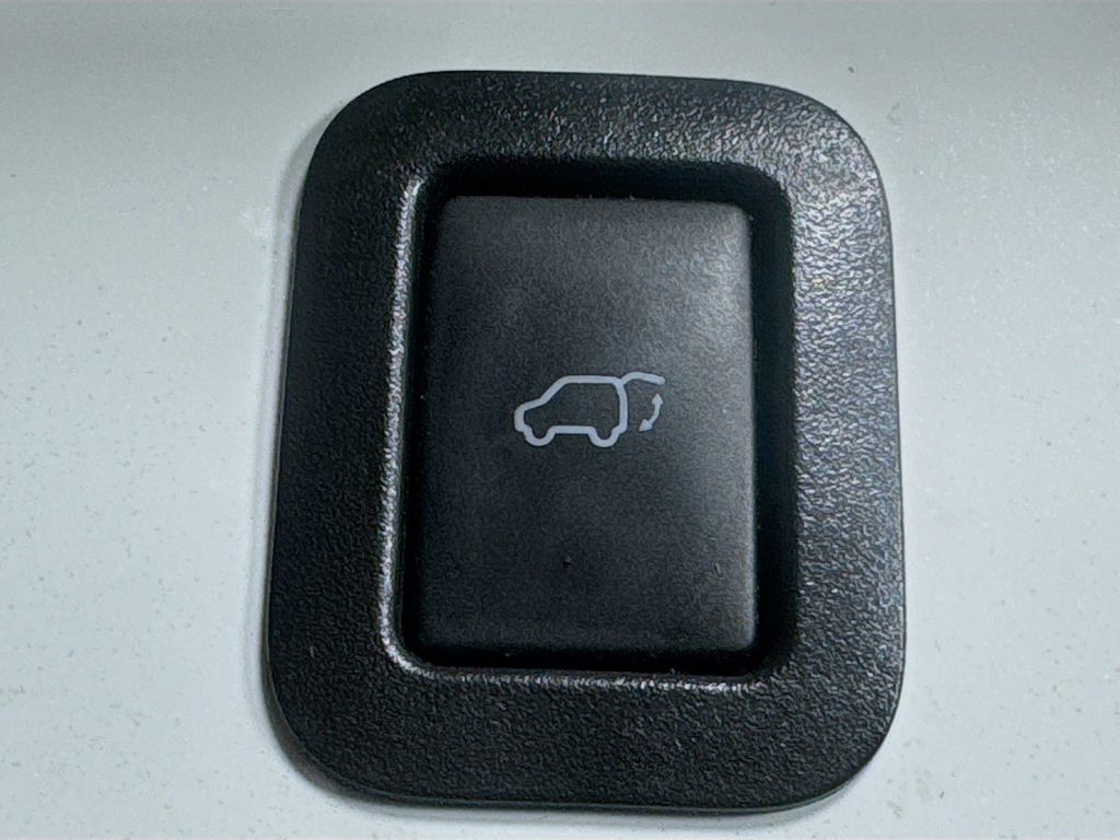 Used Car 2018 Toyota Highlander Hybrid  Limited For Sale Under $25,000 In Austin, Texas