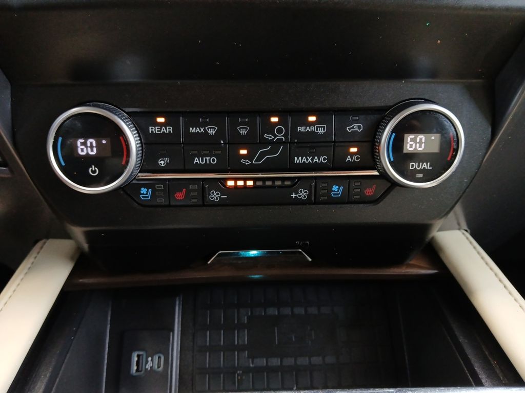 Used Car 2020 Ford Expedition Max  Platinum For Sale Under $30,000 In Austin, Texas