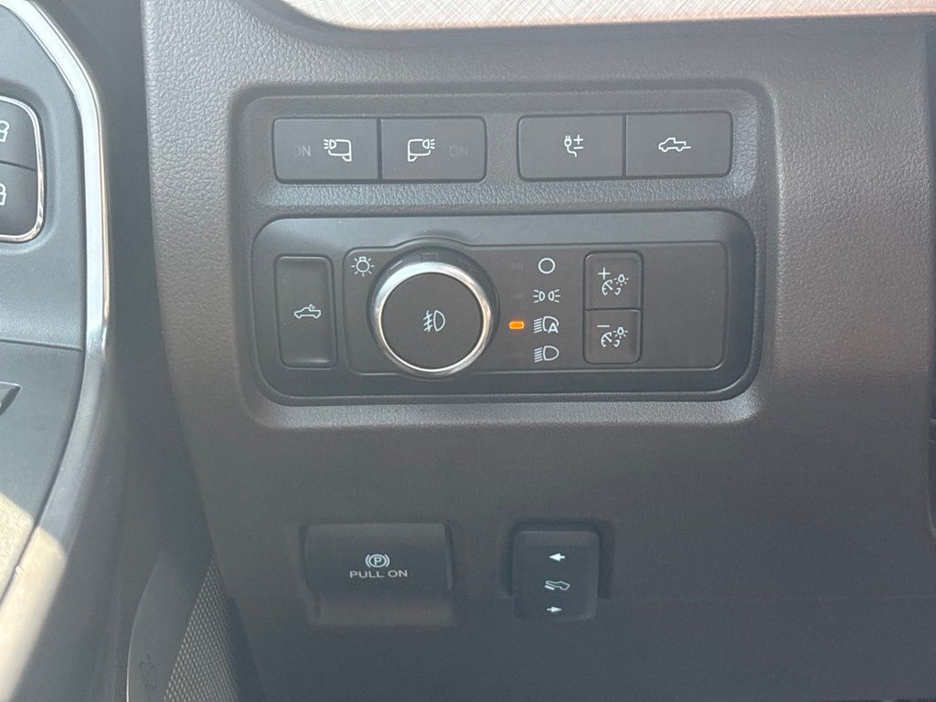 Used 2024 Ford F-250SD Truck