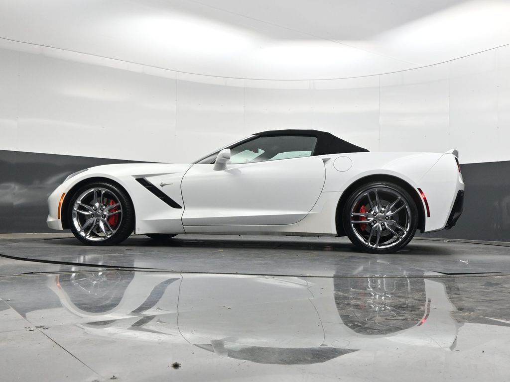 Used 2014 White Chevrolet Z51 image 25