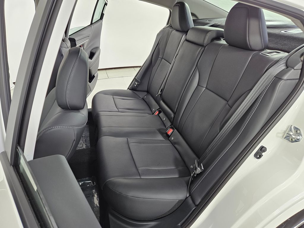 Thumbnail: 2025 Subaru Legacy - 21