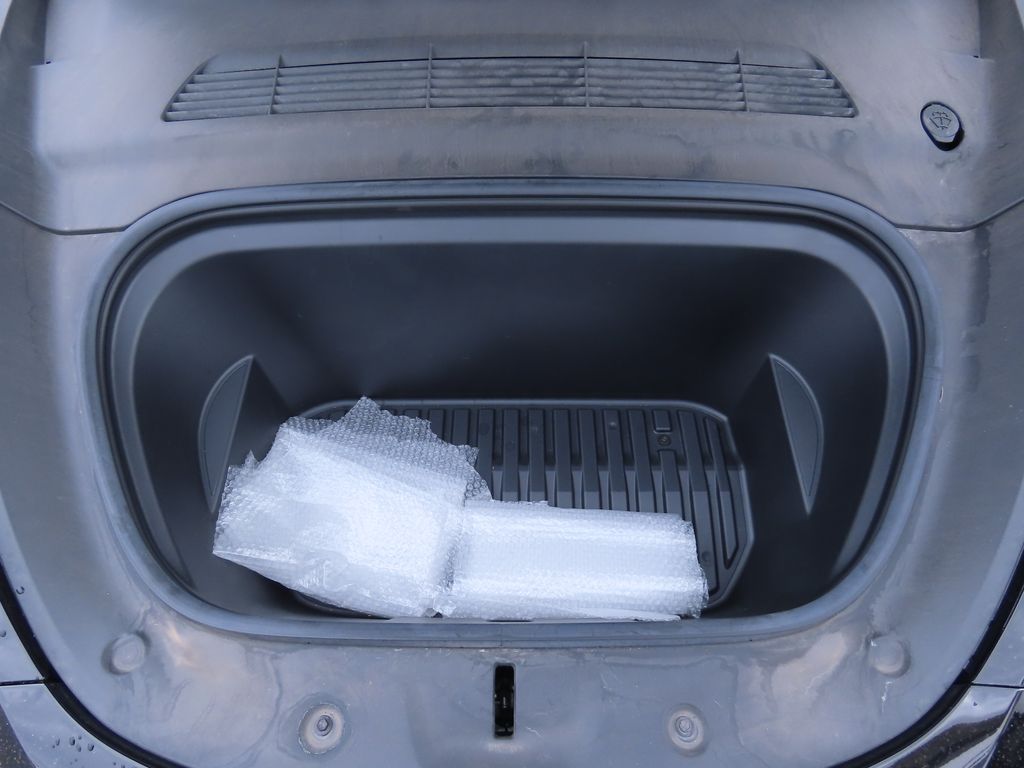 Thumbnail: 2022 Tesla Model Y - 13