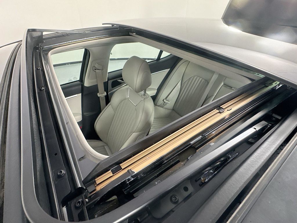 Used Car 2020 Genesis G70  2.0t For Sale Under $25,000 In Austin, Texas