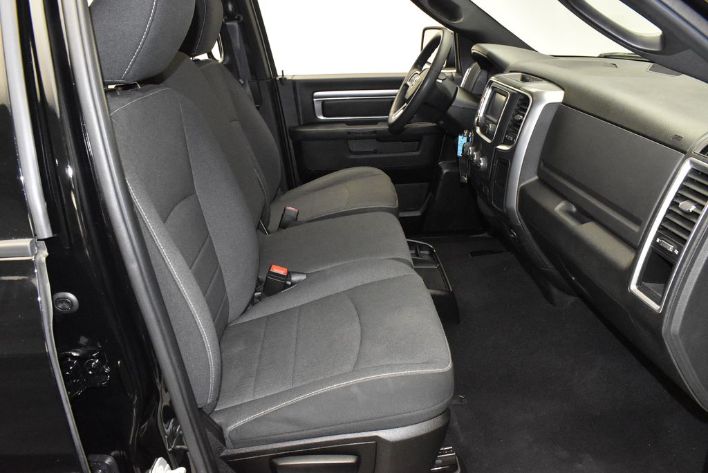 2024 RAM 1500 Classic Warlock 19