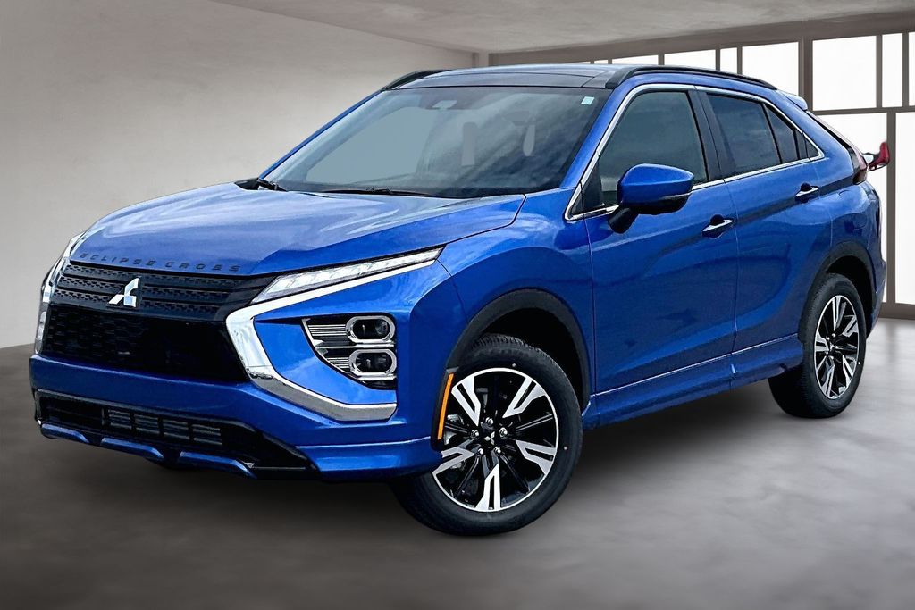 New 2026 Blue Mitsubishi SEL image 2