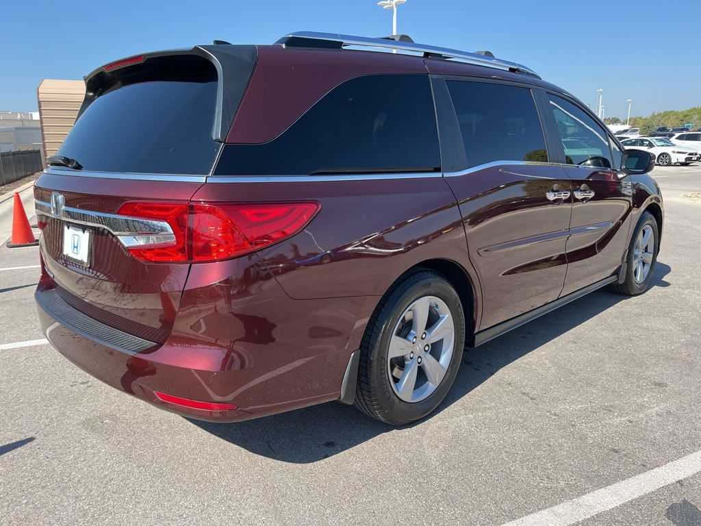 Thumbnail: 2018 Honda Odyssey - 4