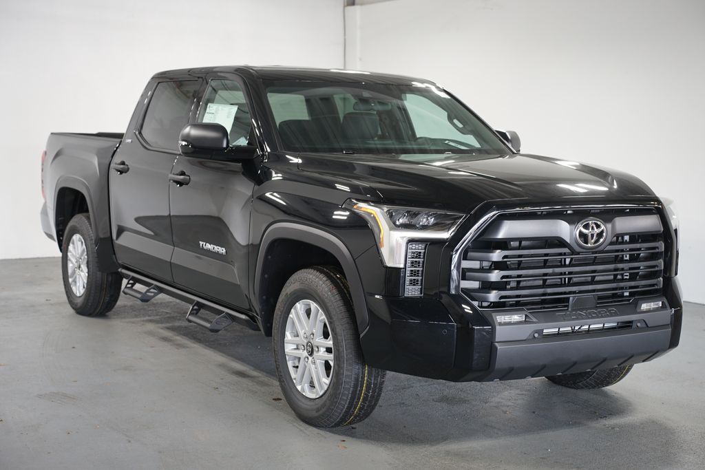 Thumbnail: 2026 Toyota Tundra - 3