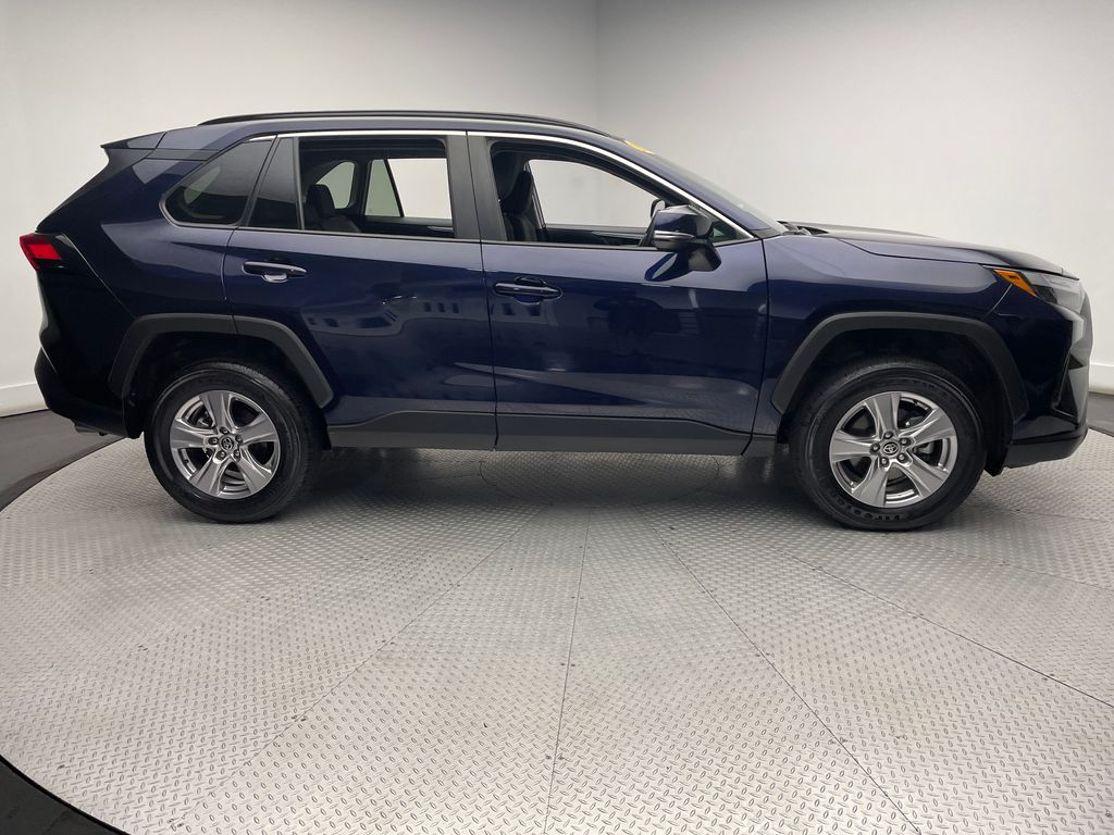 2024 Toyota RAV4 XLE 4