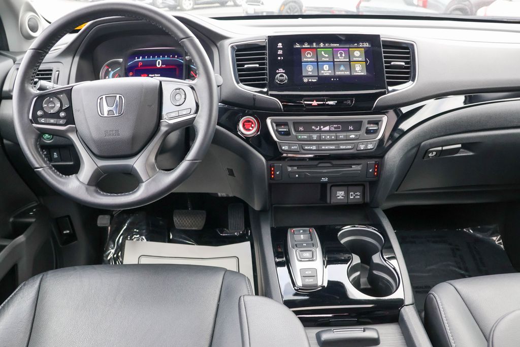 2022 Honda Pilot Touring 32