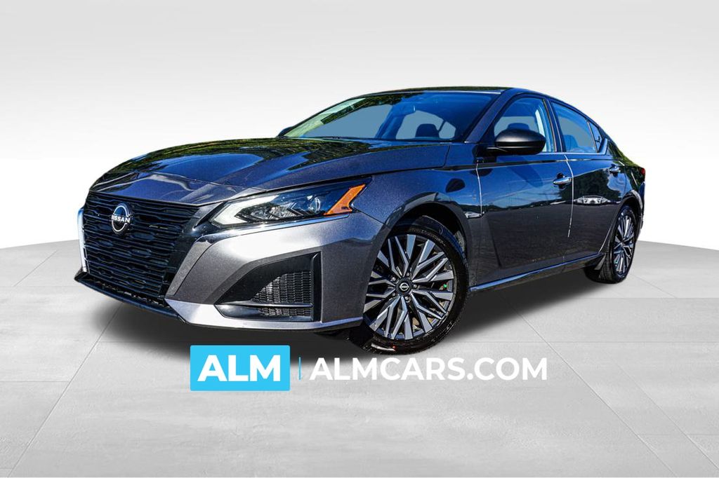 2024 Nissan Altima SV