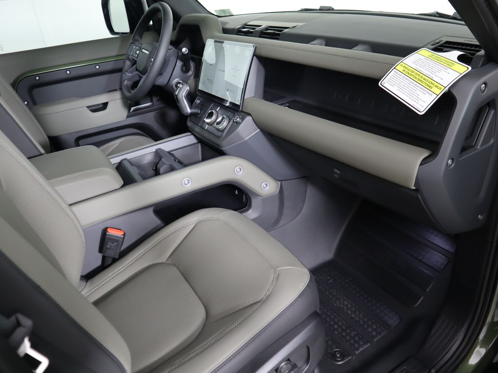 Thumbnail: 2026 Land Rover Defender - 18