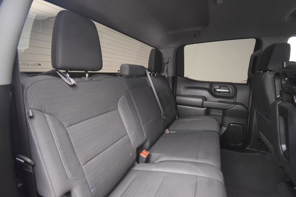 used 2024 Chevrolet Silverado 1500 car, priced at $33,400