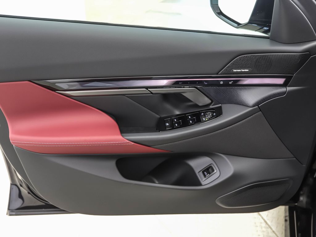 Thumbnail: 2026 BMW i5 - 10