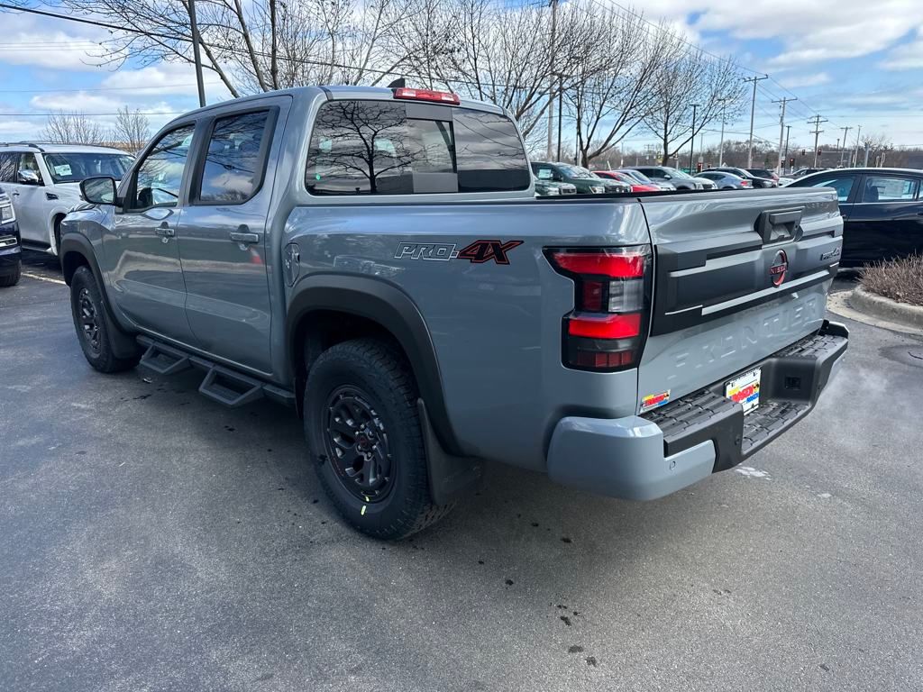 2025 Nissan Frontier PRO-4X photo