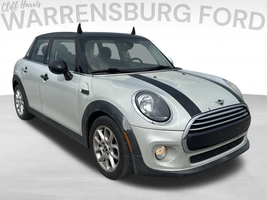 White Silver 2019 MINI Cooper Hatchback 6-Speed Automatic