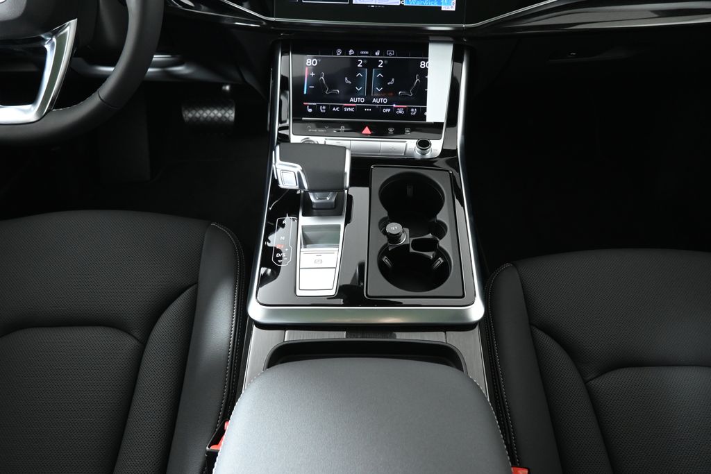 Thumbnail: 2026 Audi Q7 - 19