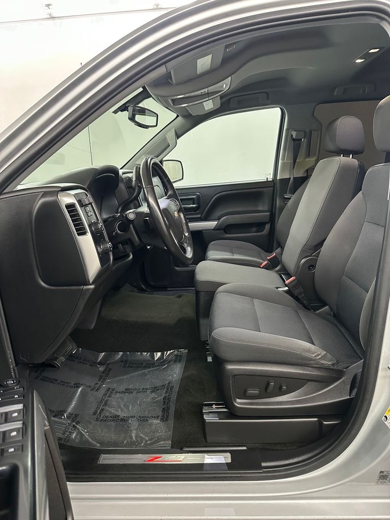 used 2018 Chevrolet Silverado 1500 car, priced at $25,985