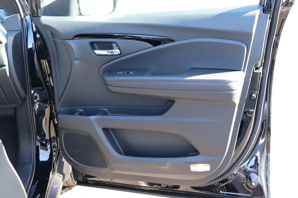 Thumbnail: 2026 Honda Ridgeline - 19