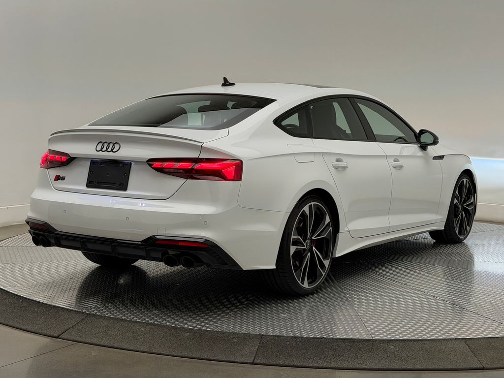 Thumbnail: 2023 Audi S5 - 9