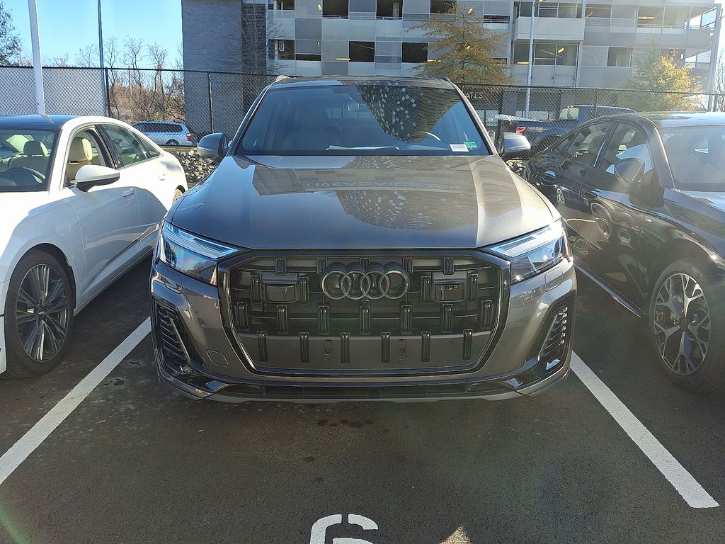 Thumbnail: 2026 Audi Q7 - 2