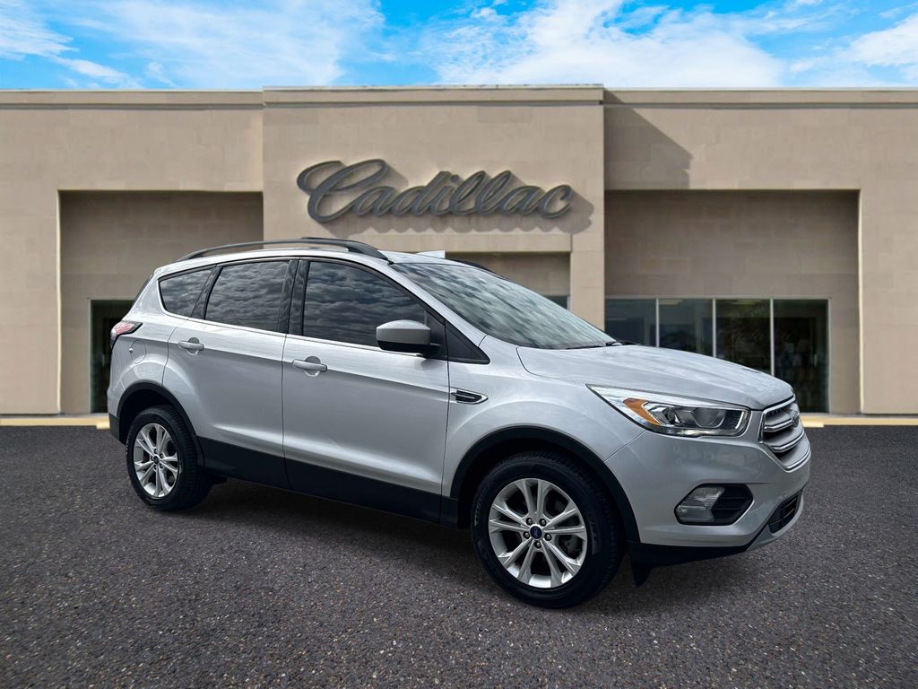 Ingot Silver 2018 Ford Escape SUV / Crossover Front-Wheel Drive 6-Speed Automatic
