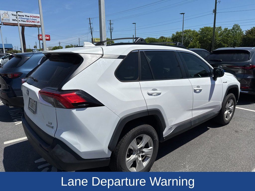 2020 Toyota RAV4 Hybrid LE