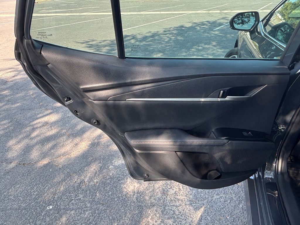 Thumbnail: 2025 Toyota Camry - 29