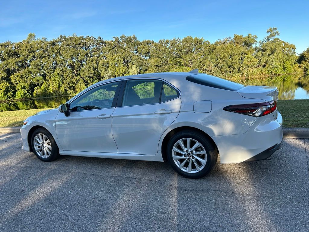 Thumbnail: 2024 Toyota Camry - 3