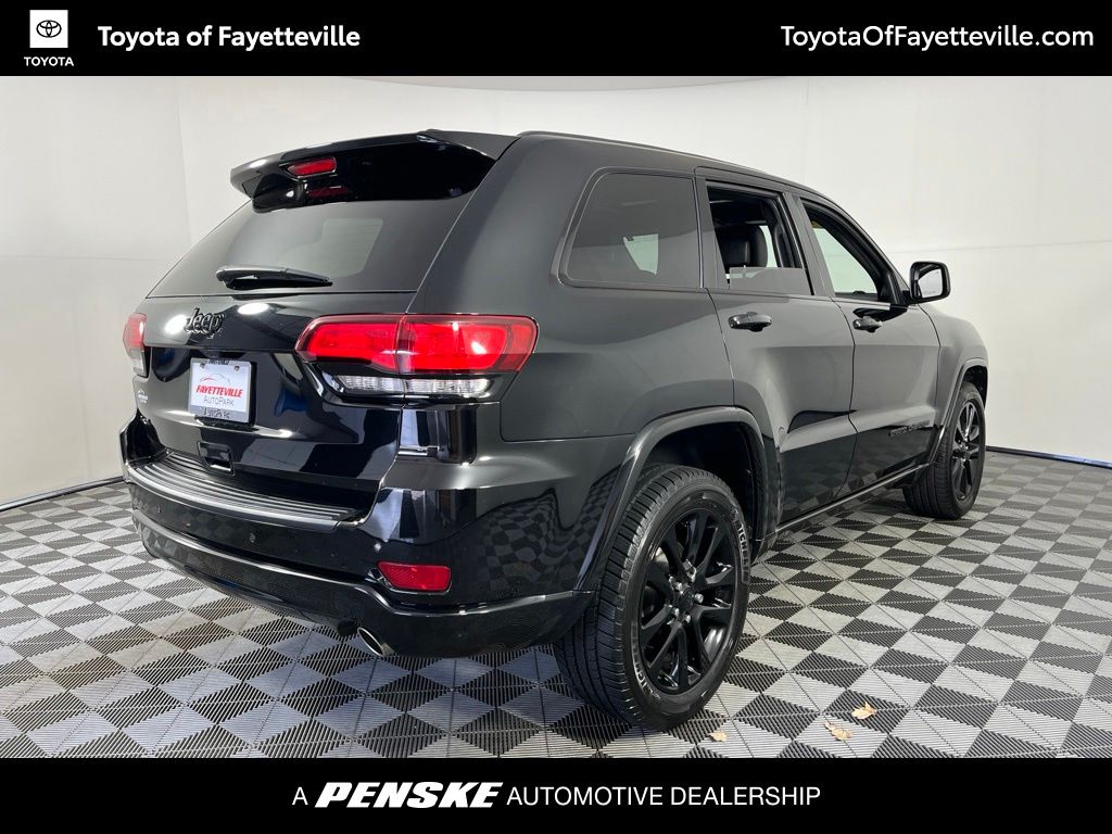 Thumbnail: 2019 Jeep Grand Cherokee - 5