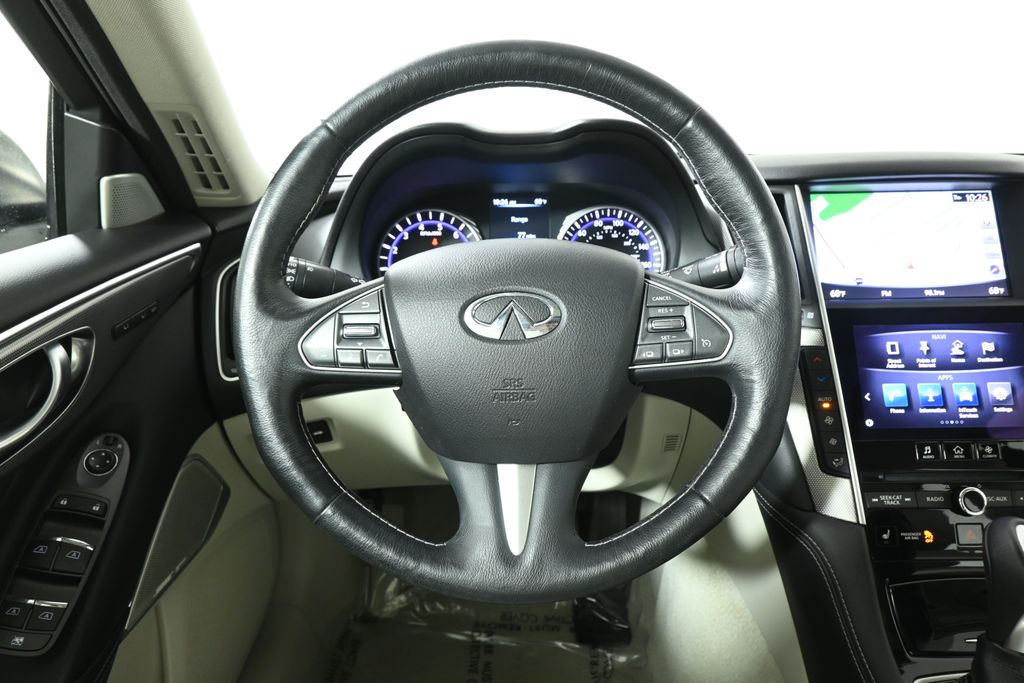 2017 INFINITI Q50 Premium 15