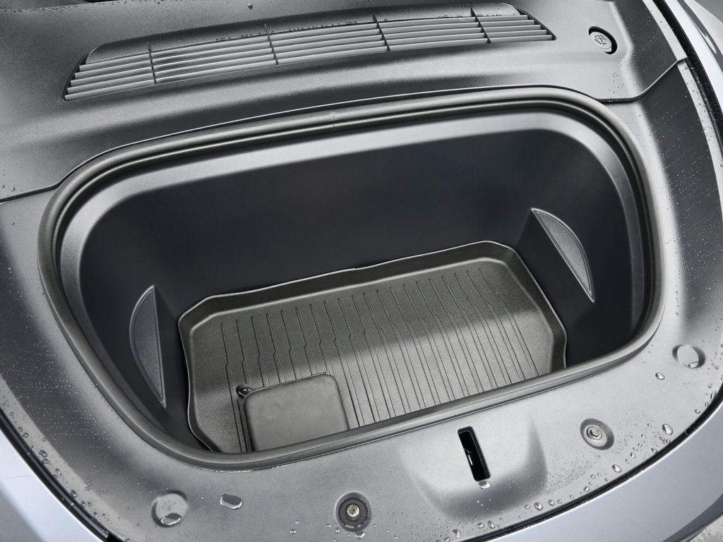 2023 Tesla Model Y Performance Dual Motor All-Wheel Drive