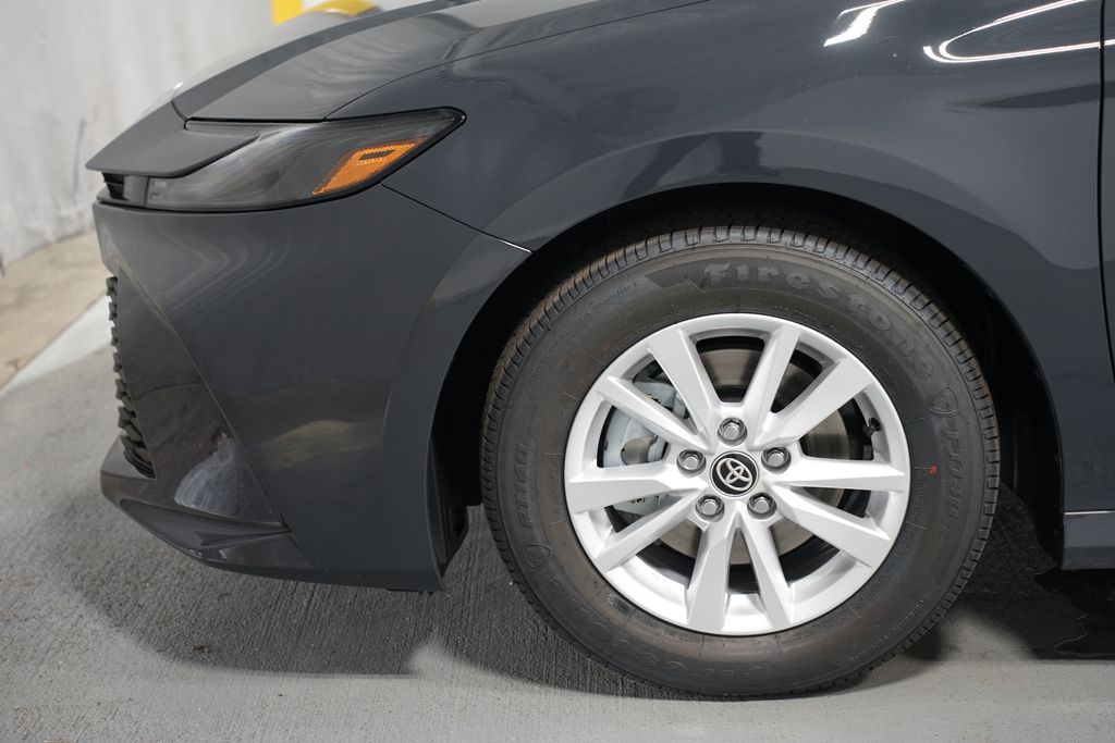 Thumbnail: 2026 Toyota Camry - 5