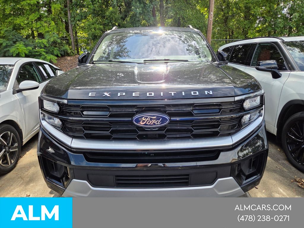 Used 2025 Black Ford Platinum image 24