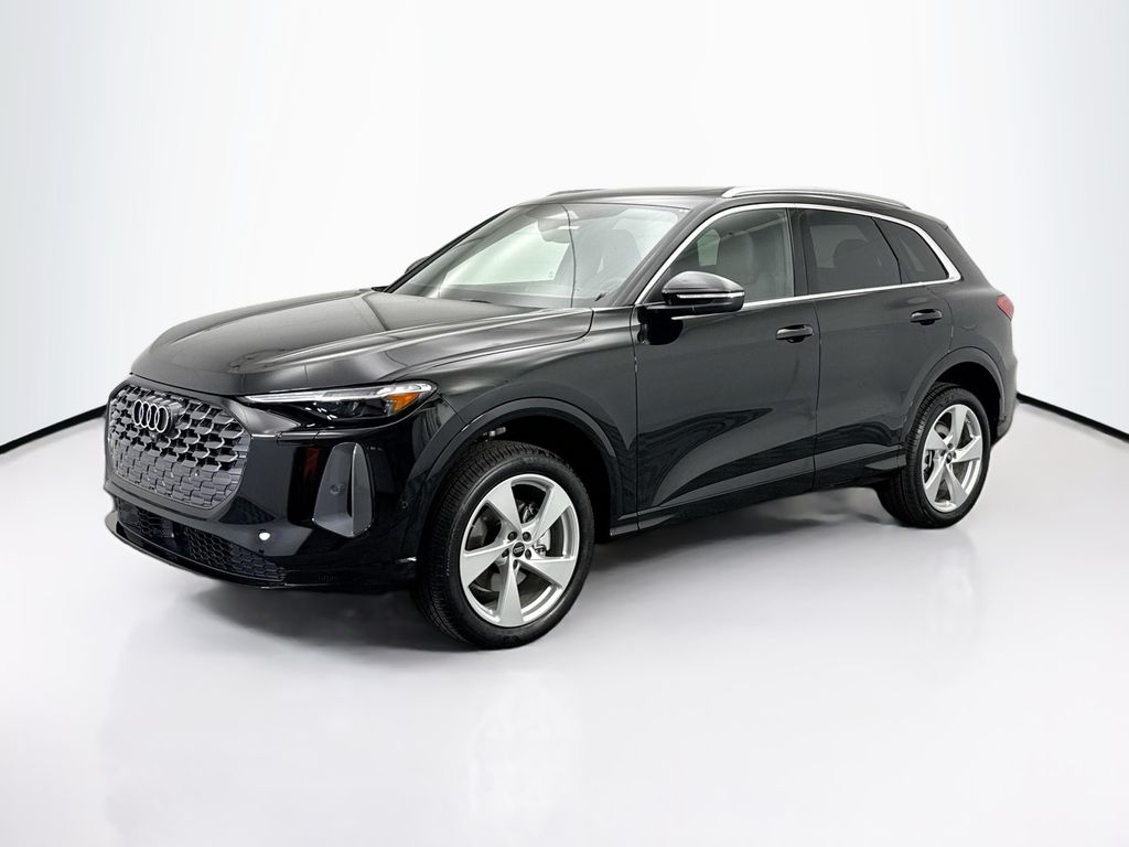 Thumbnail: 2025 Audi Q5 - 1