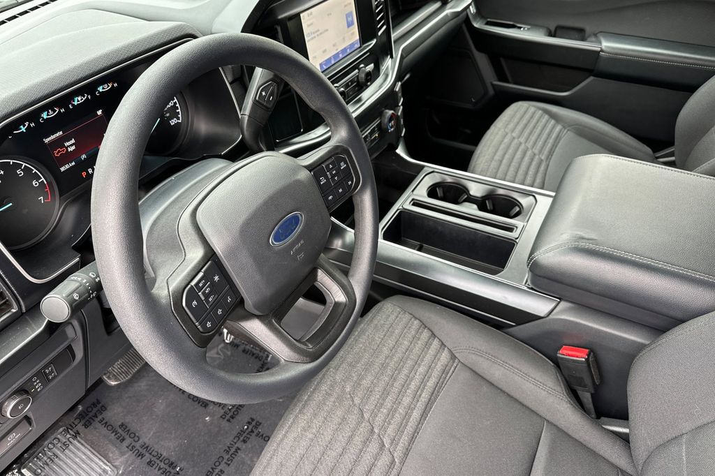 2022 Ford F-150 XL photo