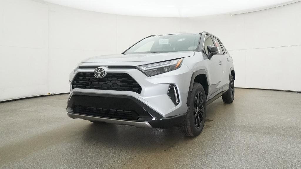 Thumbnail: 2025 Toyota RAV4 - 13