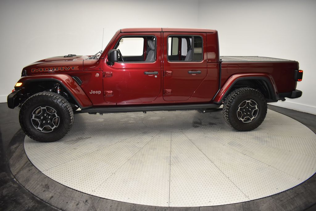 Thumbnail: 2021 Jeep Gladiator - 9