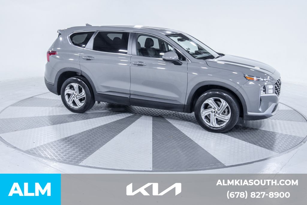 2021 Hyundai Santa Fe SE photo 12