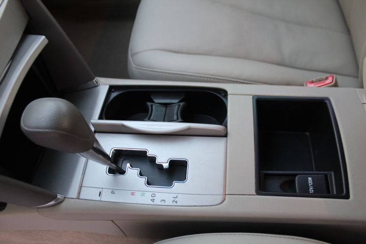 Used Car 2009 Toyota Camry  Le For Sale Under $10,000 In Georgetown, Texas