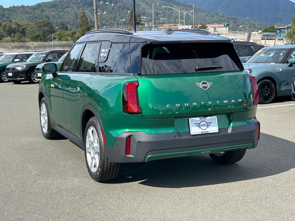 Thumbnail: 2026 MINI Cooper Countryman - 3
