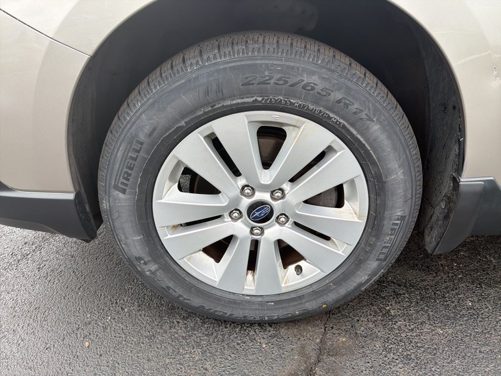 Thumbnail: 2017 Subaru Outback - 10