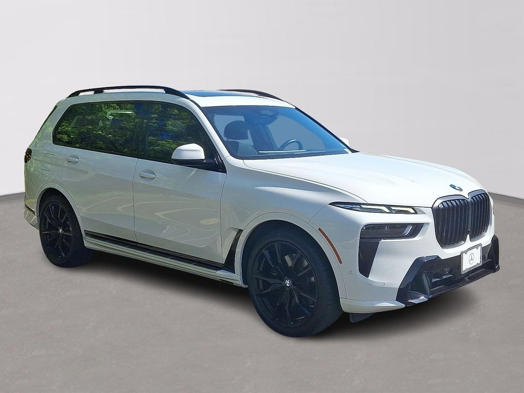 2023 BMW X7 xDrive40i 2