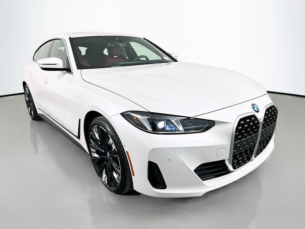 Thumbnail: 2026 BMW 4 Series - 3