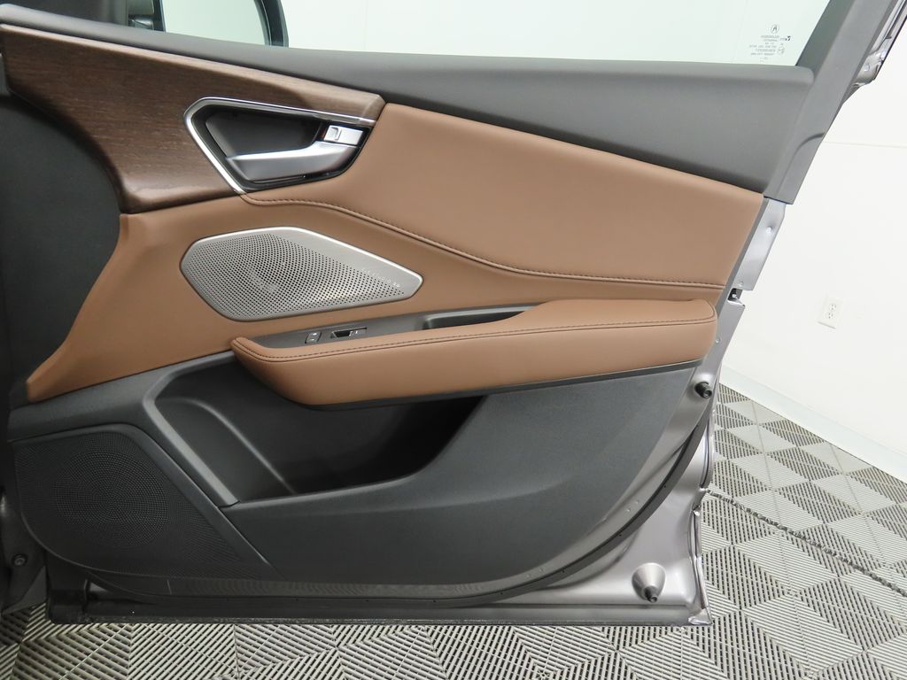 Thumbnail: 2026 Acura RDX - 25