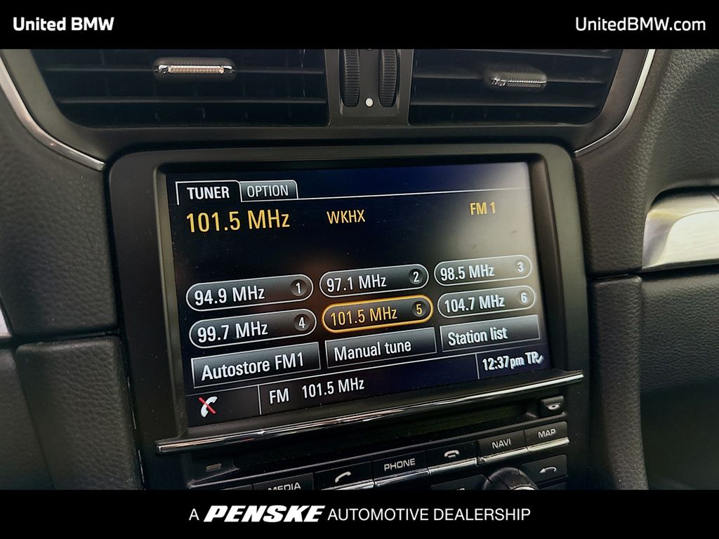 Thumbnail: 2014 Porsche 911 - 8