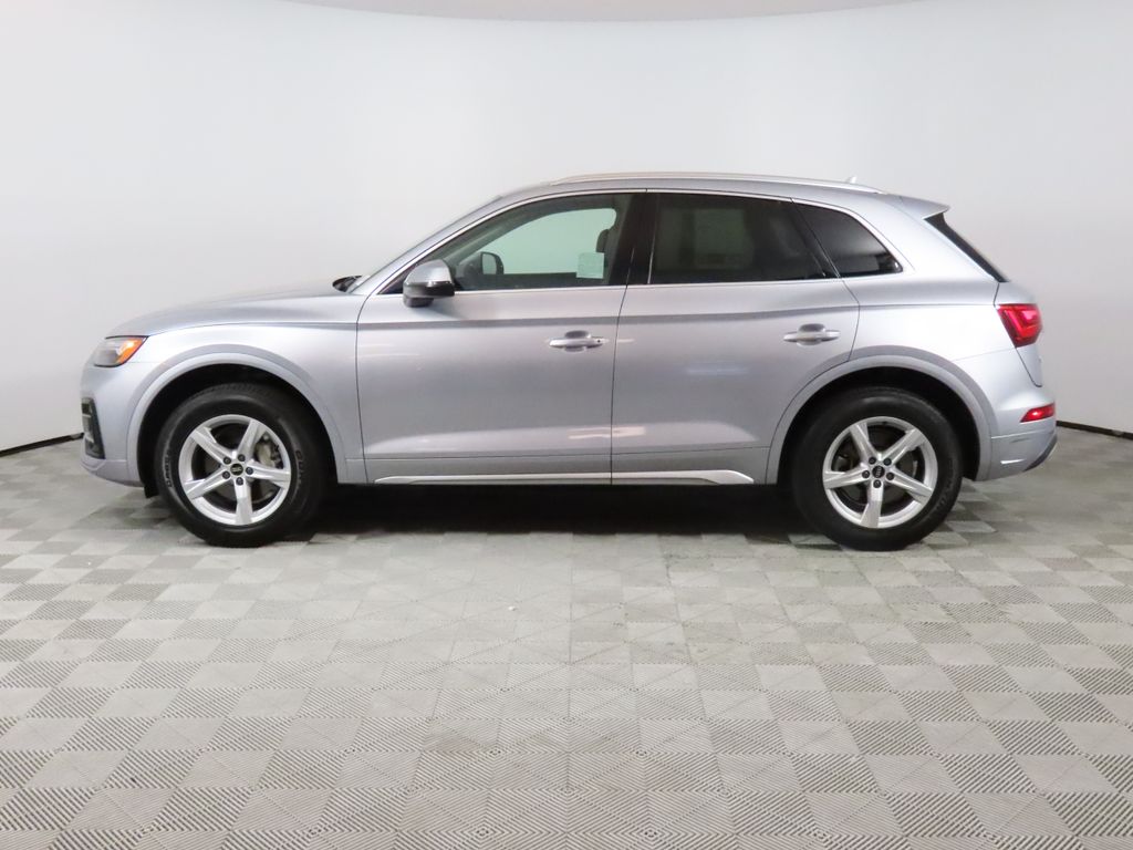 Thumbnail: 2022 Audi Q5 - 2