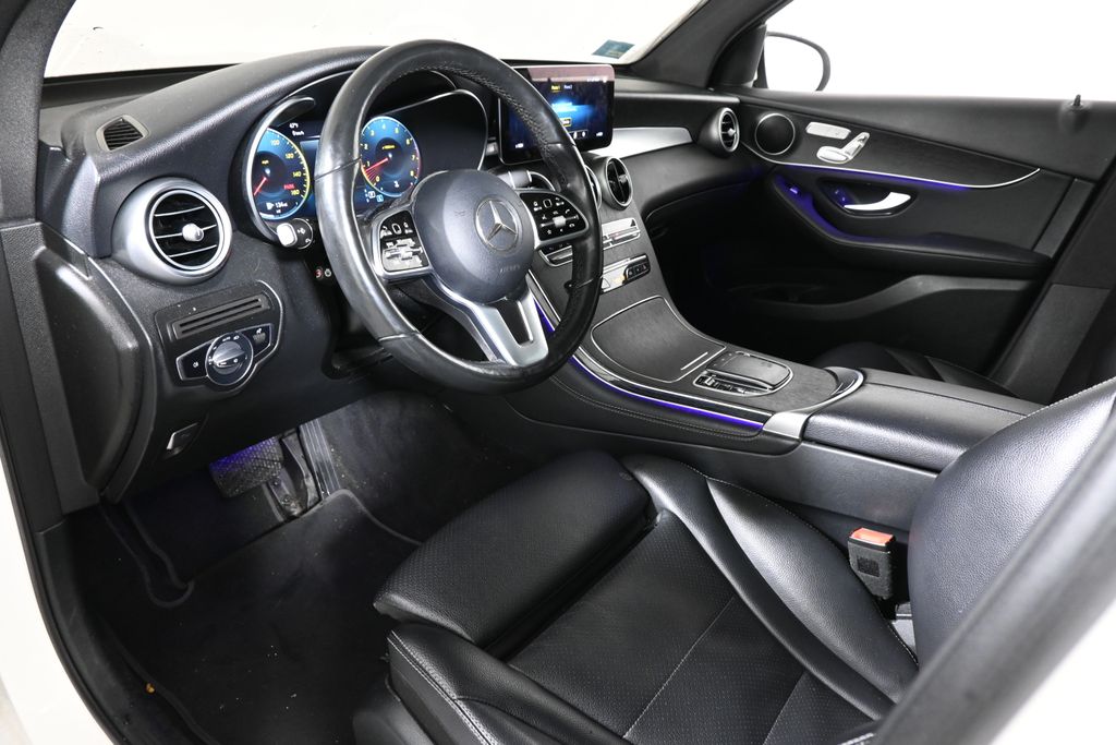 Thumbnail: 2021 Mercedes-Benz GLC - 4