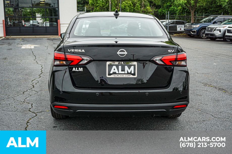Used 2024 Black Nissan 1.6 SV image 11
